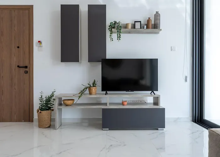 Apartmán Taupe's 2-br & Balcony In Larnaca